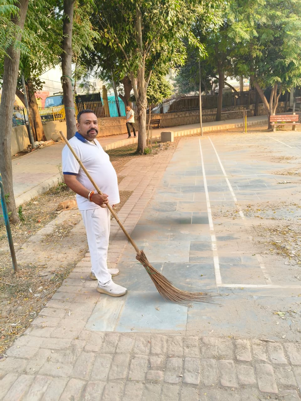 🌿 **आया नगर में स्वच्छता अभियान** 🧹 – Public Outreach activity by Purvanchal Morcha